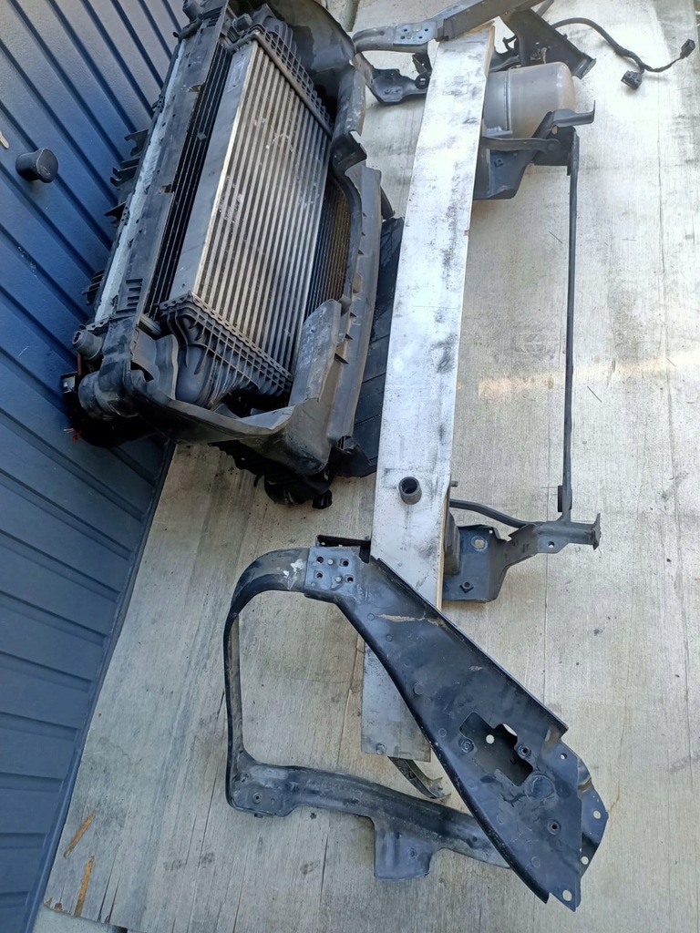 фото №3, Pas передний kompletny mercedes r klasa w251