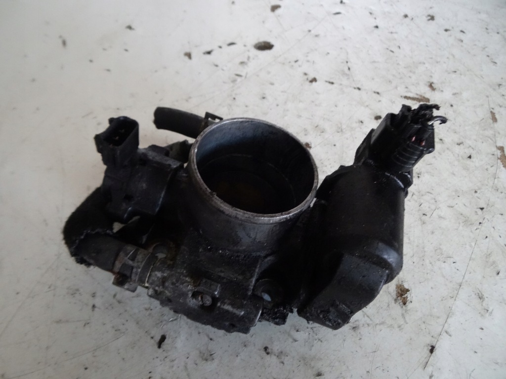 фото №1, Дроссельная заслонка toyota corolla verso ii 192300-2010