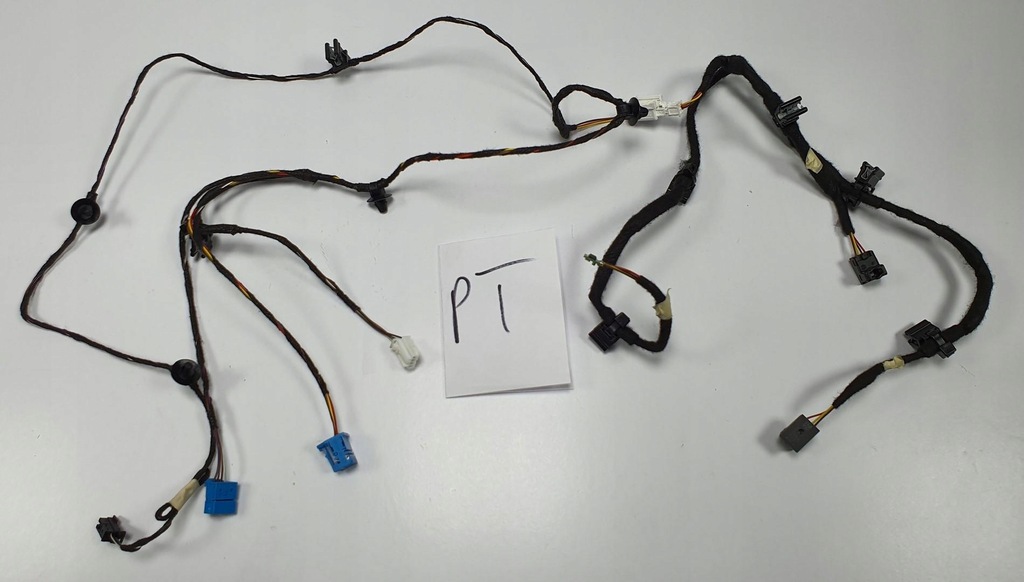 фото №1, Джгут обшивка правий задня задня mercedes gle w167