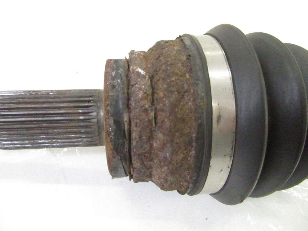 Привідний вал привідна перед ліва bmw f15 x5 f16 x6 x drive 4x4 7629881 в Україні