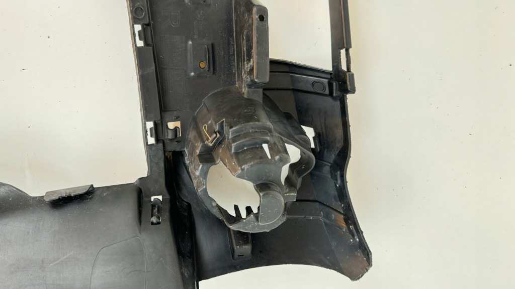 Bmw x1 ii f48 m-pakiet 2015 - напрямна кронштейн бампера перед правий 8065478 Доставка