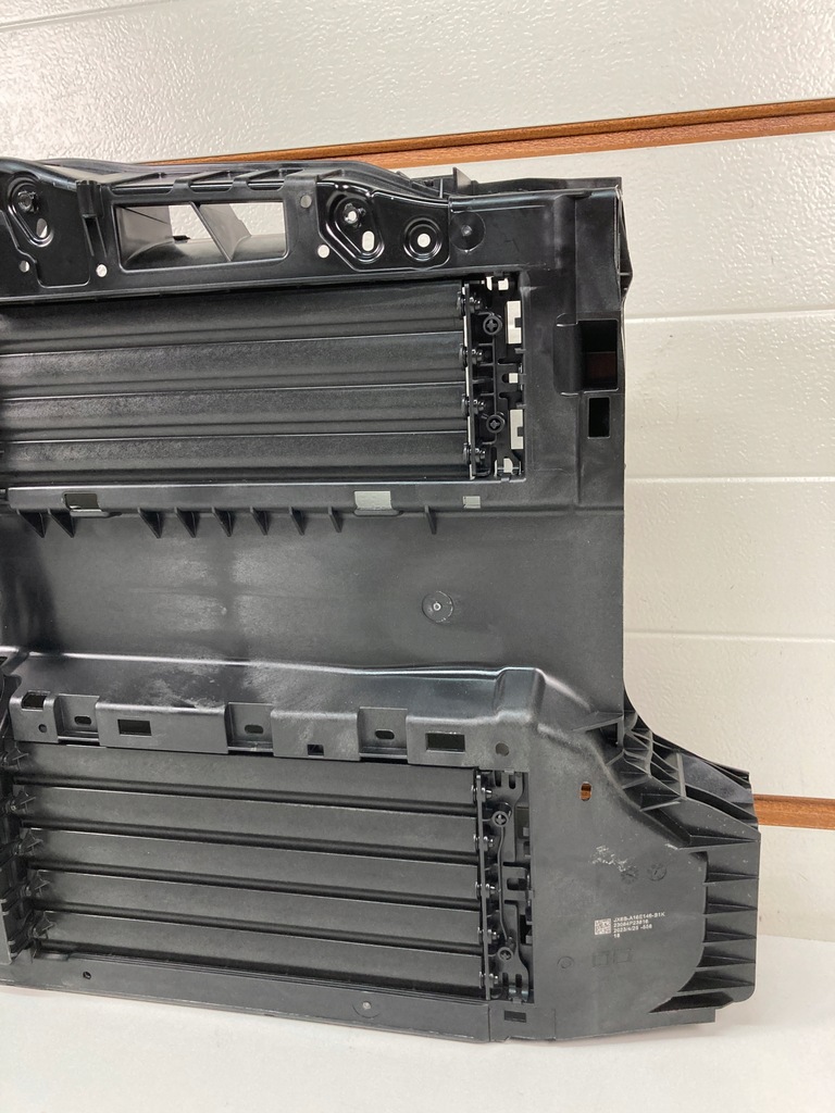 фото №5, Pas передний воздуховод жалюзи ford focus mk4