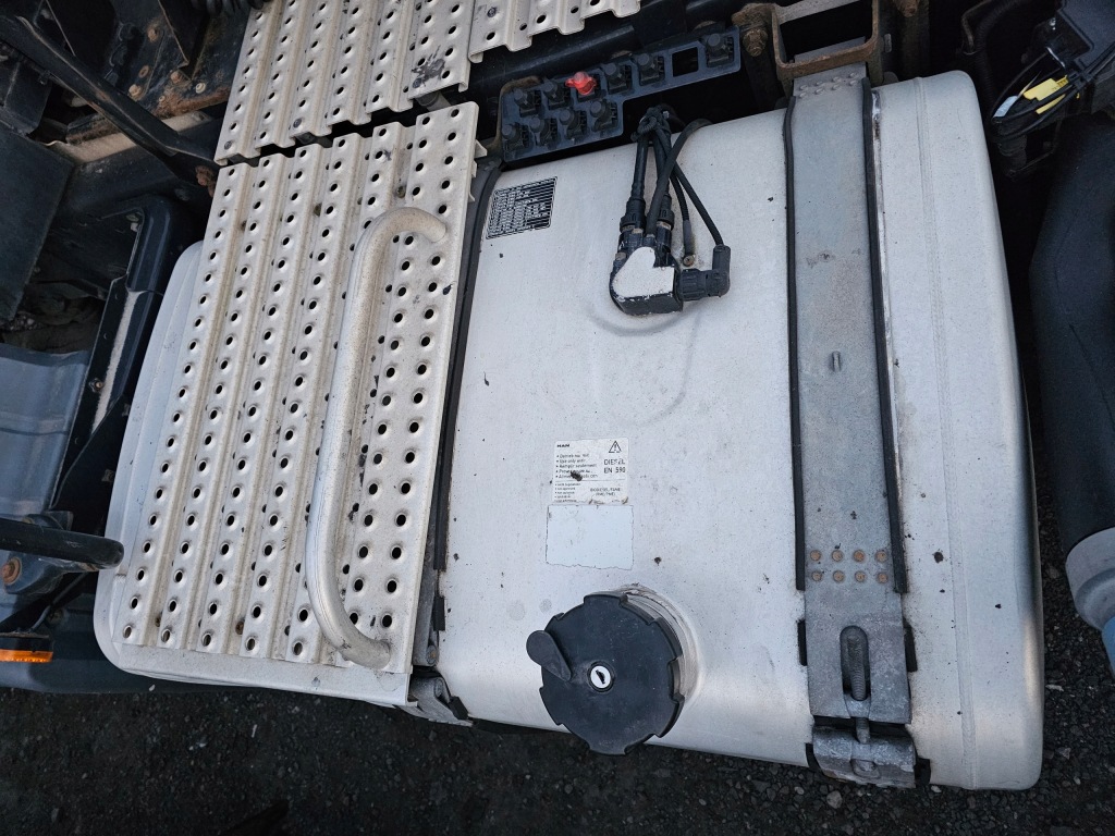 Купити Бак пального 450 літрів man tgx tgs