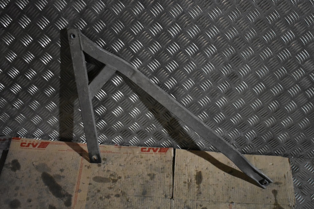 Купить Idealna распорка задняя правая mercedes w118 w177 1