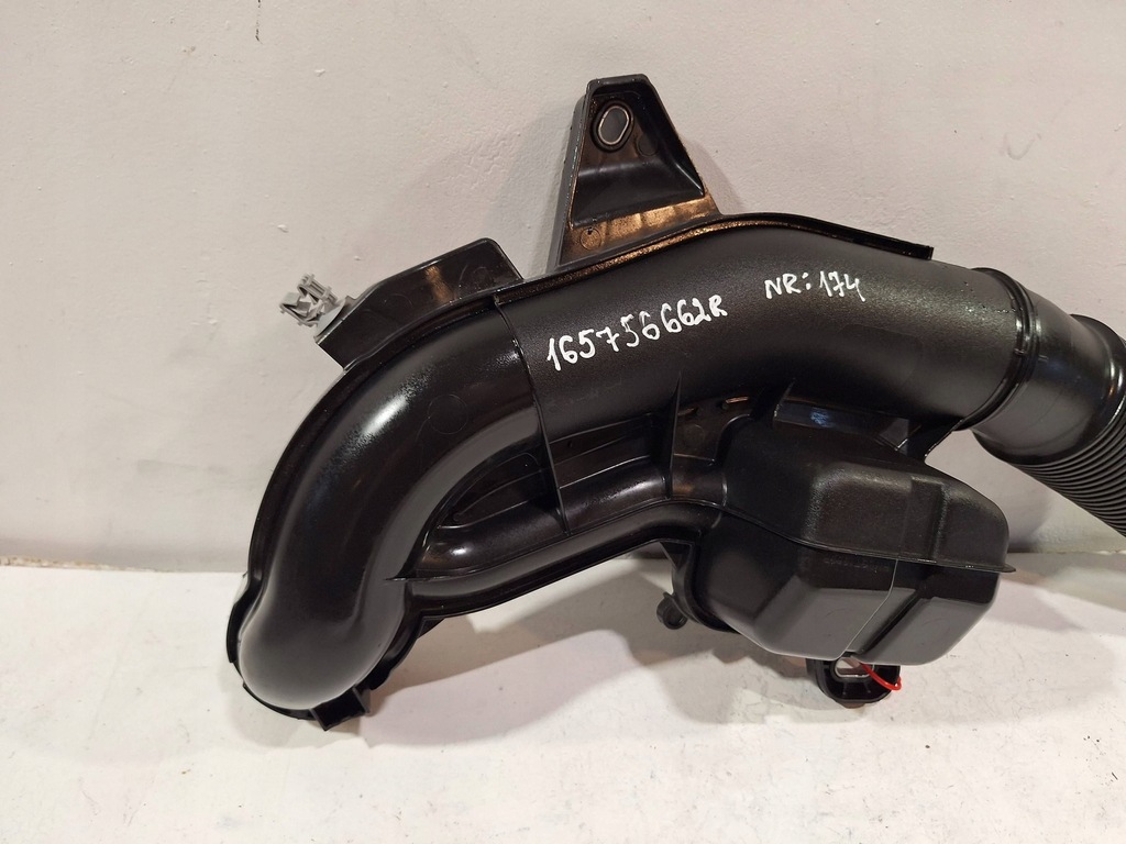 фото №5, Труба воздухозаборник воздуха 165756662r renault trafic iv vivaro b 2.0 dci 21-