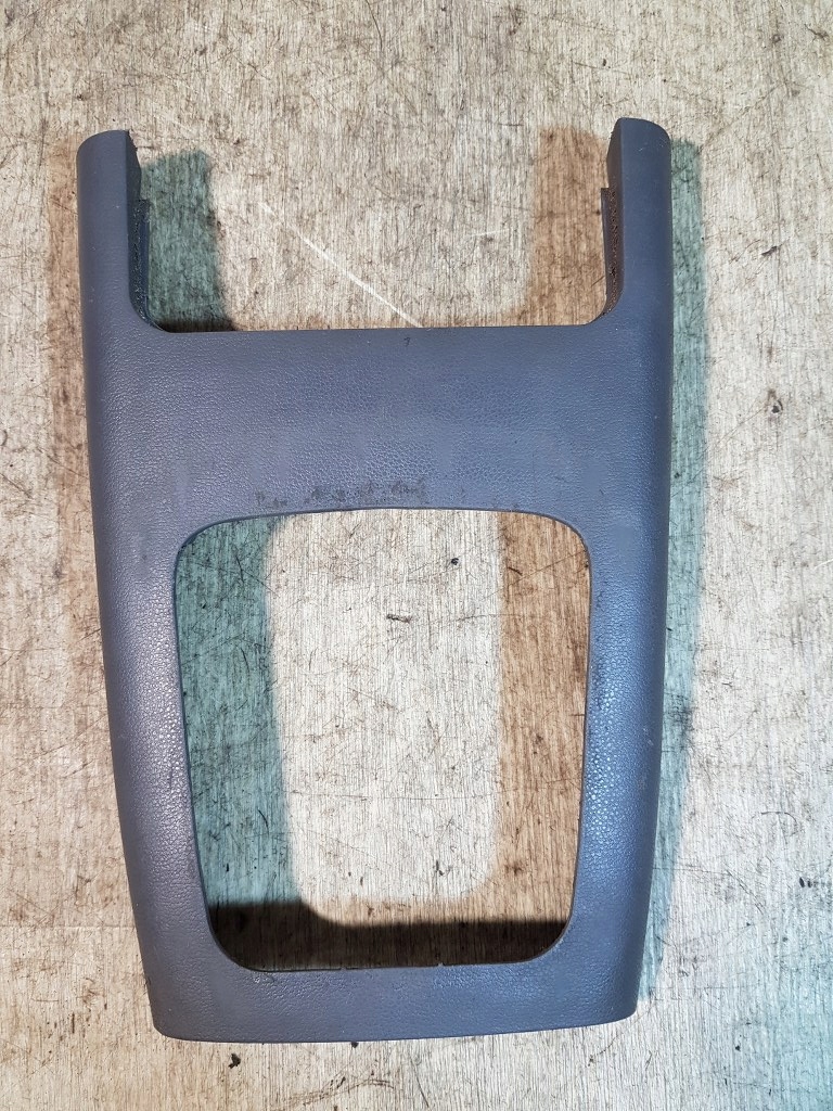 фото №1, Рамка защита переключения передач seat cordoba i lift