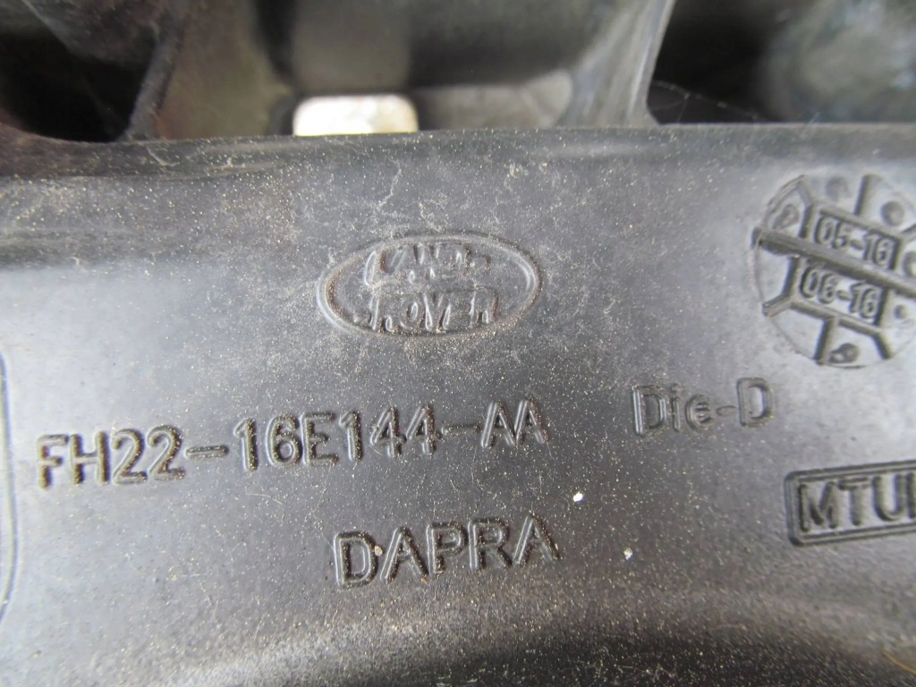 фото №16, Land rover discovery iv 4 10-16 pas передний усилитель верхний панель фары c409