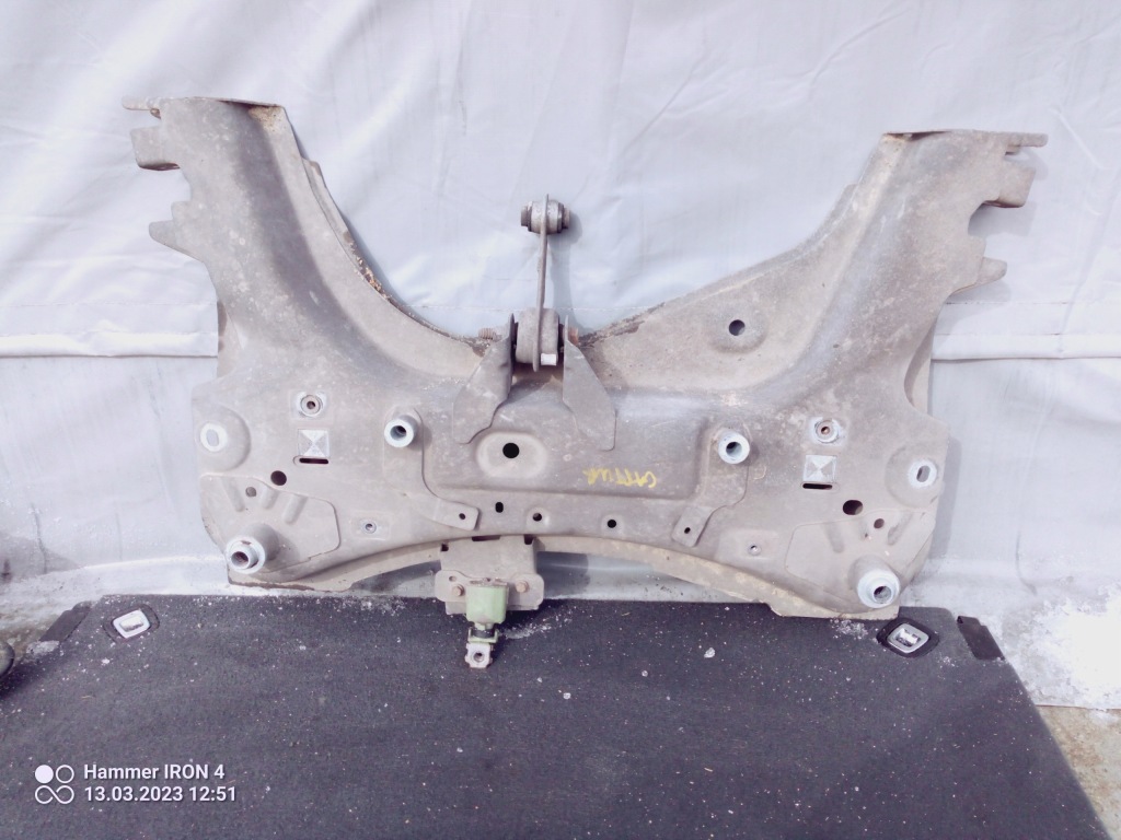 фото №1, Подрамник, подрамник captur 0.9tce 1.5dci состояние bdb