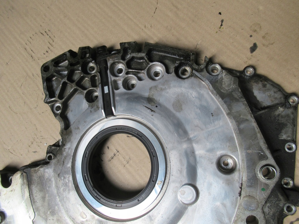 фото №2, Audi оригінальний номер 059103173cd корпус розподільного валу