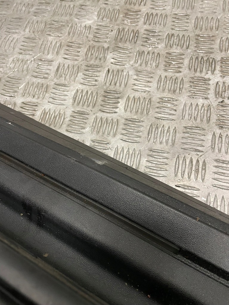 фото №5, Порог молдинг порог левая led mercedes gl x166 org