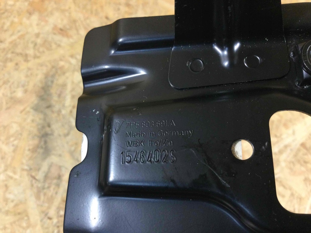 фото №5, Кронштейн porsche cayenne 7p5803691a