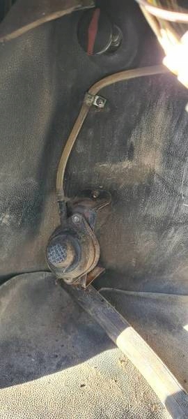 фото №1, Mercedes t1 kaczka 89- помпа омывателя