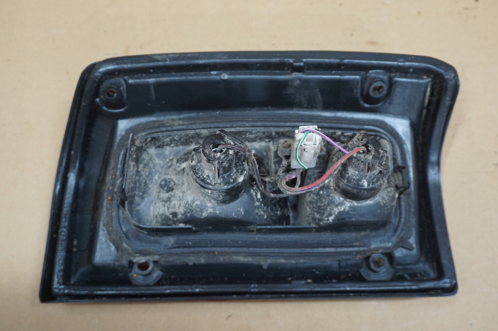 фото №15, Nissan patrol лампа левый задняя левая задняя w крыло gr y60 eu