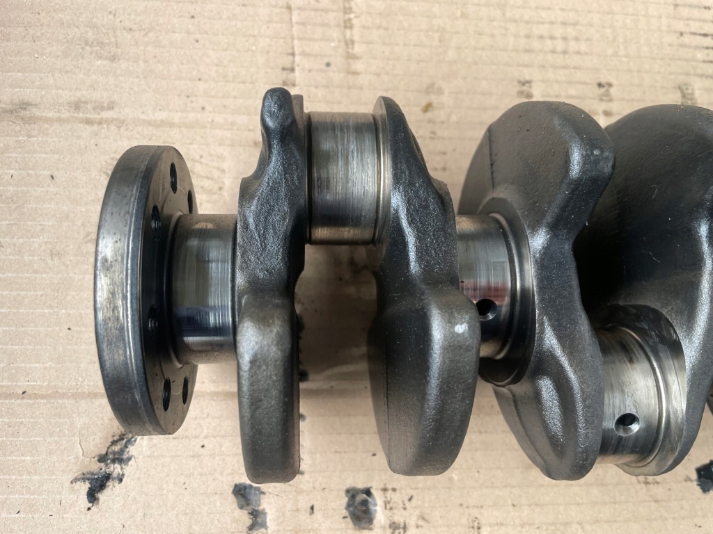 Wał коленчатый renault trafic vivaro 1.6 dci r9m mercedes 8026r Оригинал