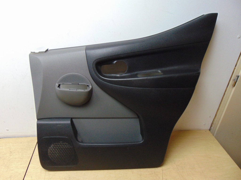 фото №5, Обивка обшивка дверь правый перед nissan nv200 eu