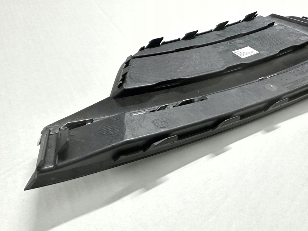 Купити Решітка бампера правий - audi a5 s-line 8w6, оригінальна -стан bdb