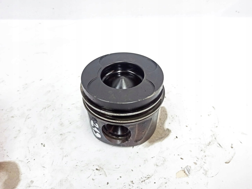 фото №6, Mercedes-benz cls c219 2005 поршни