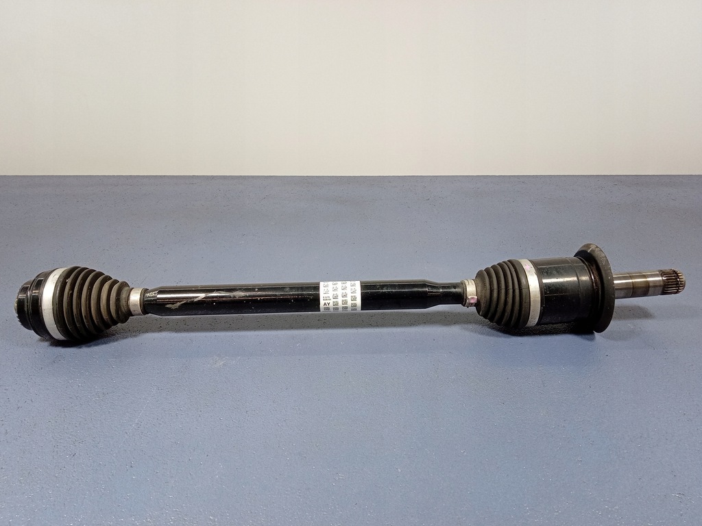 фото №1, Bmw 2 f44 m235i f40 m135i приводной вал задняя задняя 8679838