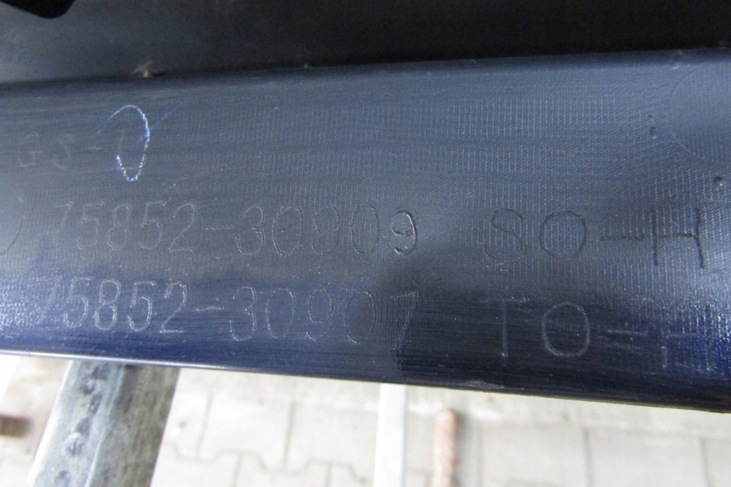 фото №11, Молдинг порог левая lexus gs iv 450h hybrid 12-20