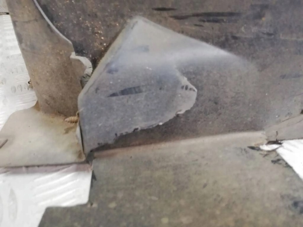 фото №5, Fiat doblo ii combo d подкрылок передние левая