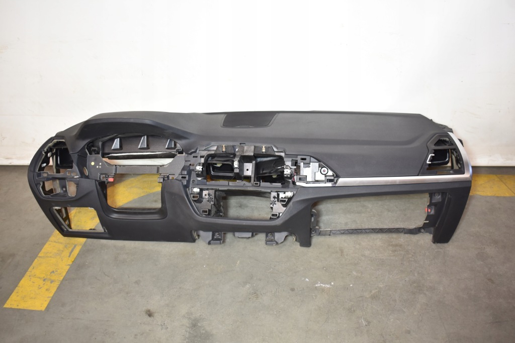 Купить Idealna панель  bmw g01 g02 1