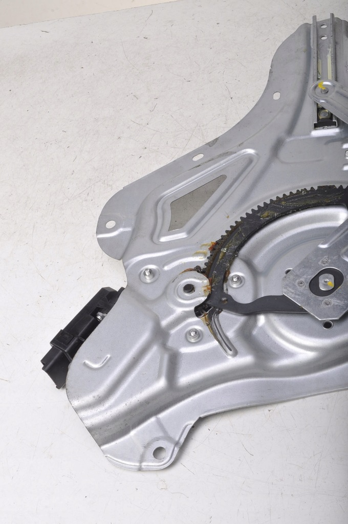 фото №7, Hyundai ix35 подъемник стекло правый перед передний 5d 81320-2y020 82480-2y040