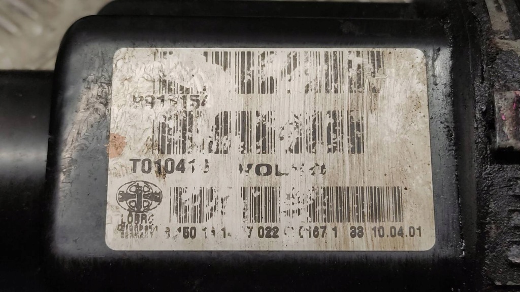 Приводной вал левое  перед + правый  перед volvo s80 1 2.8 24v p9181533 с Разборки