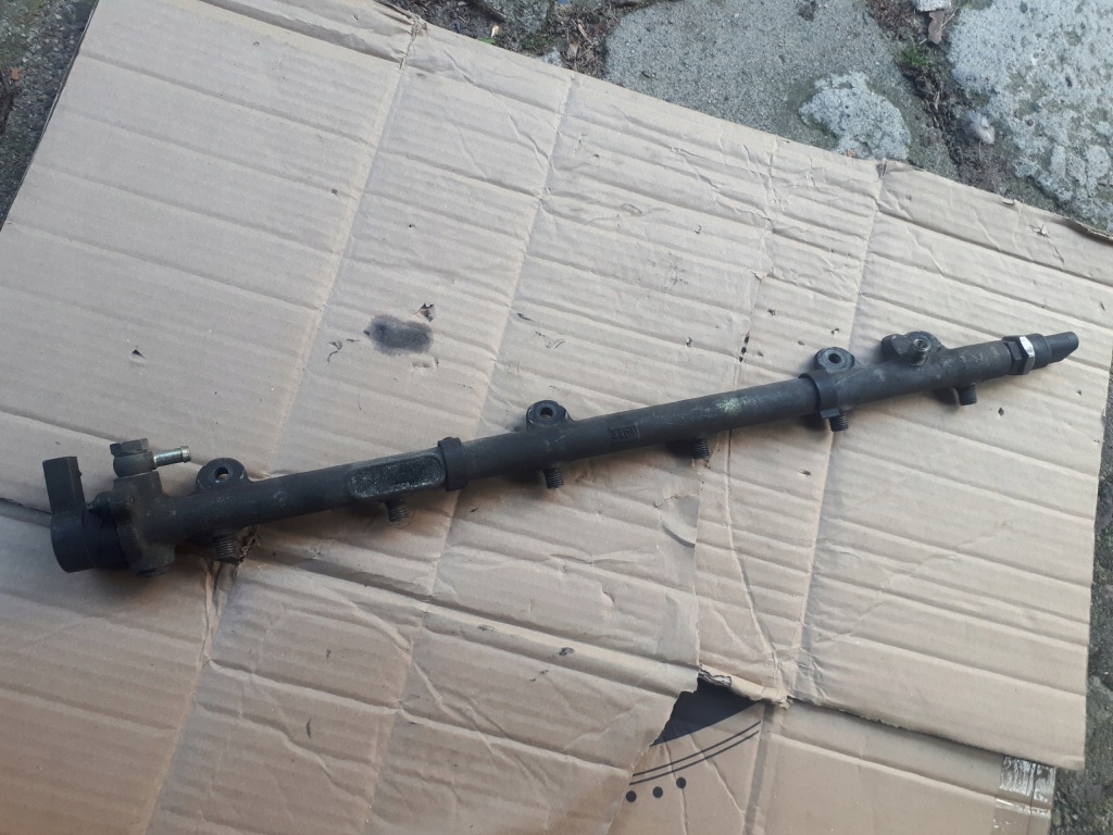 Купити Mercedes w 210 320 cdi молдинг упорскування