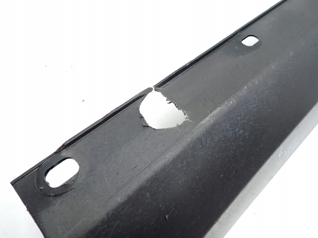 фото №8, Молдинг защита порог порог левая mercedes c-klasa w204 sedan 09r