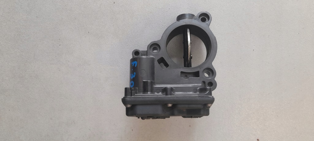 фото №1, Дросельна заслінка bmw 8512452