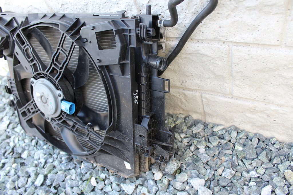 фото №7, Pas передний радиатор renault twingo iii #956