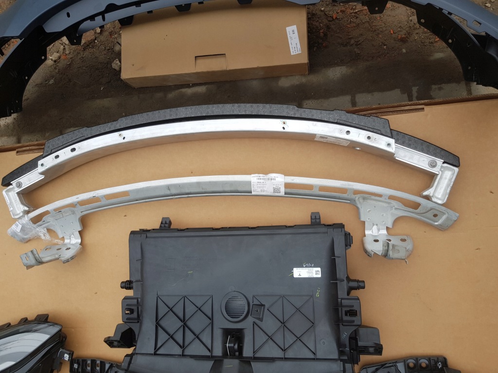 фото №8, Tesla y kompletny перед капот бампер радіатор