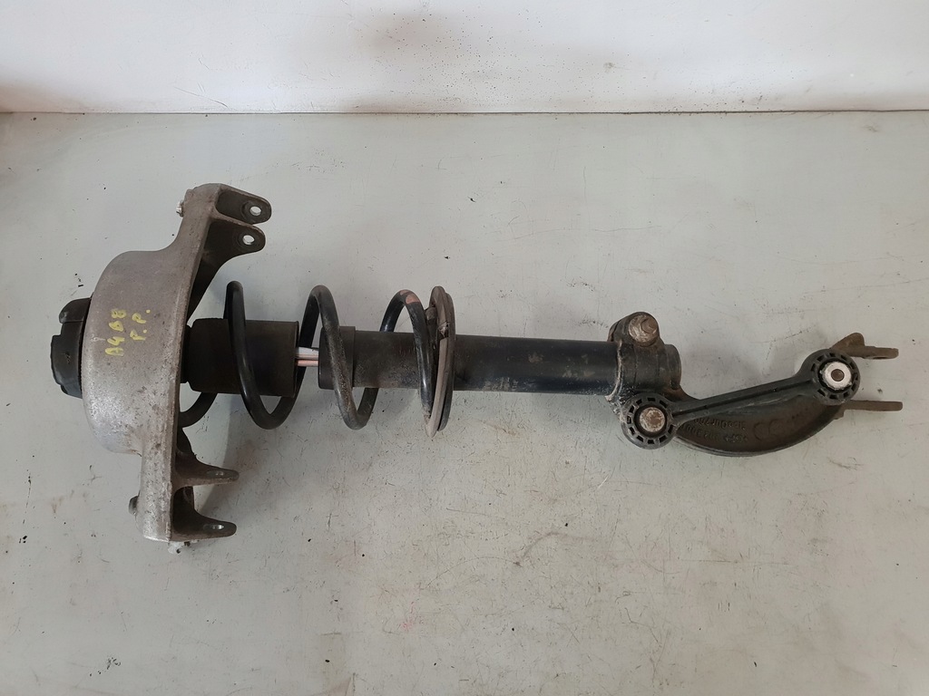 фото №1, Audi a4 b8 2.0 tfsi амортизатор правий перед