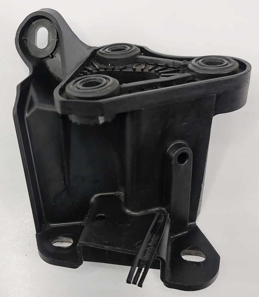 фото №1, Кронштейн кронштейн насоса abs mercedes w212