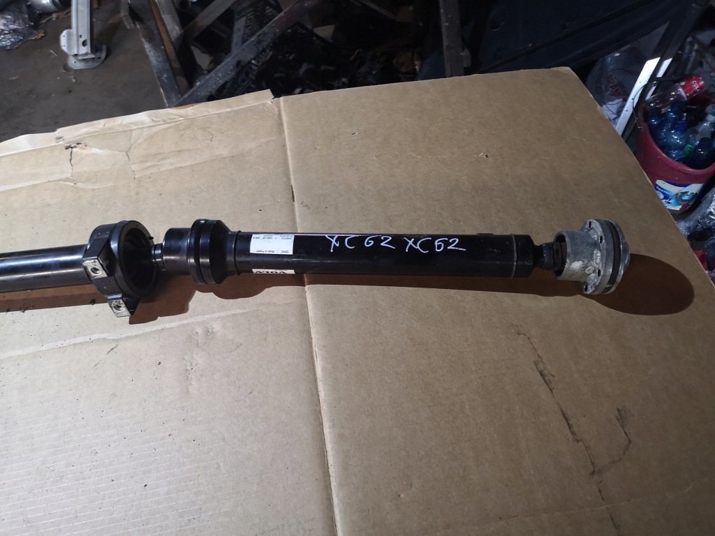 фото №1, Volvo xc60 ii 2.0 d4 wał привідний 31492145