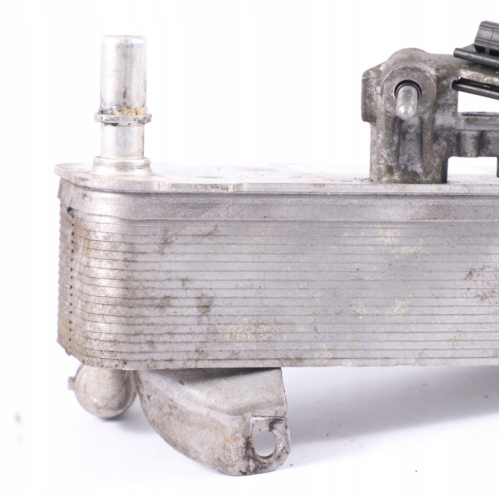 фото №10, Bmw f20 f21 f30 f31 lci бензин b58 радіатор оливи коробки передач 8570062