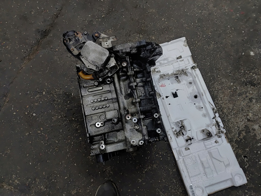 фото №7, Focus mk3 1.6 tdci блок двигателя t1db