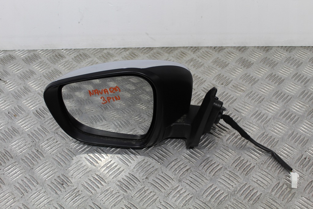 фото №1, Зеркало левая 3 контакты renault alaskan