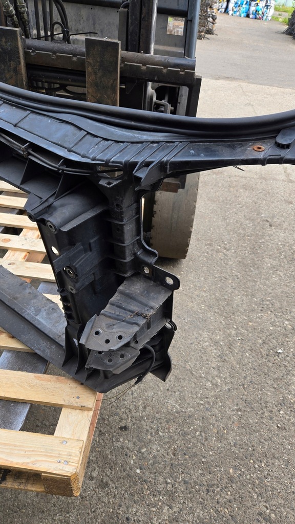 фото №7, Audi a3 8p lift 05/08 підсилювач pas передній балка