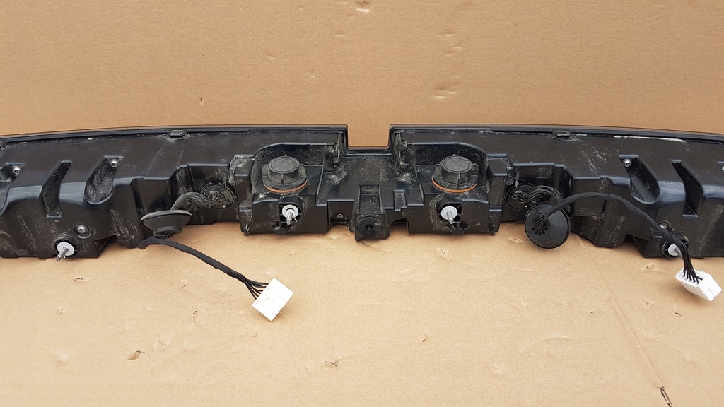 фото №14, Лампа задня накладка кришки polestar iv 4 80007393 2024-