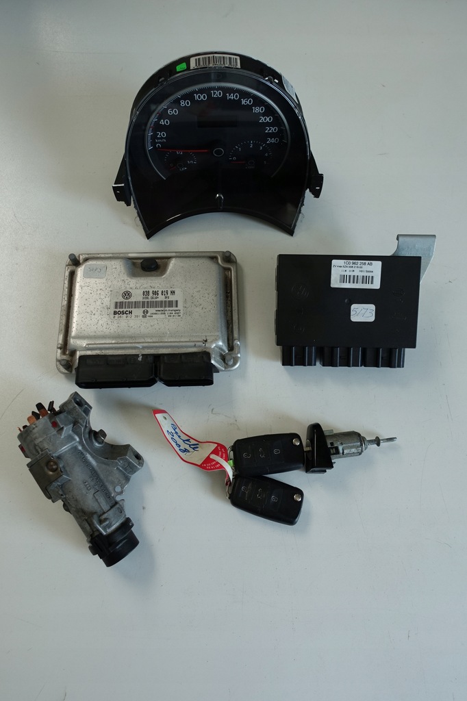 фото №1, Vw new beetle 1.9 tdi бортовий комп'ютер набір стартовий
