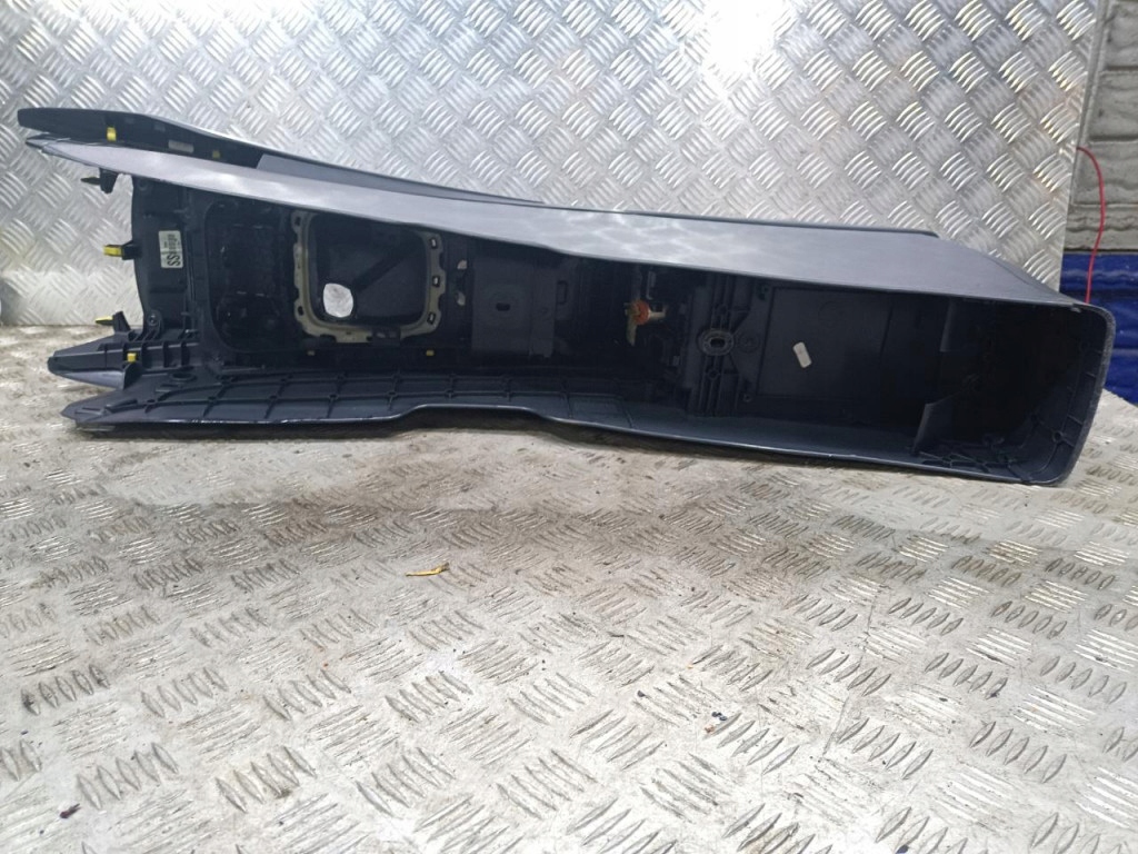 фото №7, Toyota avensis t27 lift t29 t підлокітник тунель середній