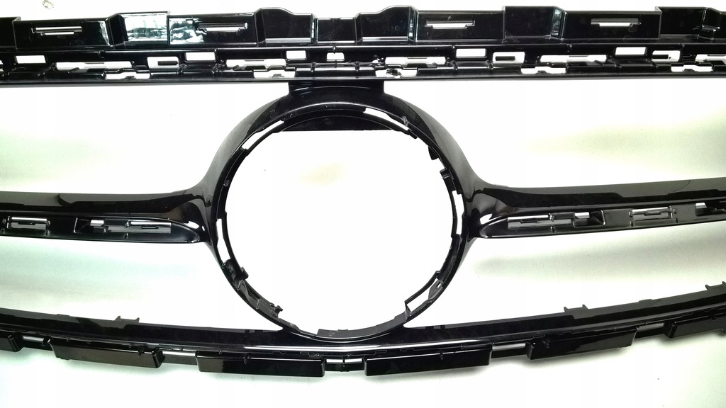 фото №15, Mercedes e w213 lift w238 amg 2020- каркас решетка решётка оригинальный номер eu a2138803506