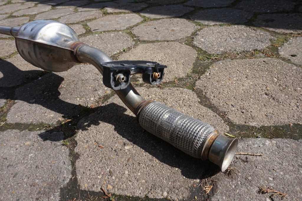 фото №5, Вихлоп гасник renault clio v 5 lift 1.0tce 201003494r 208024992r