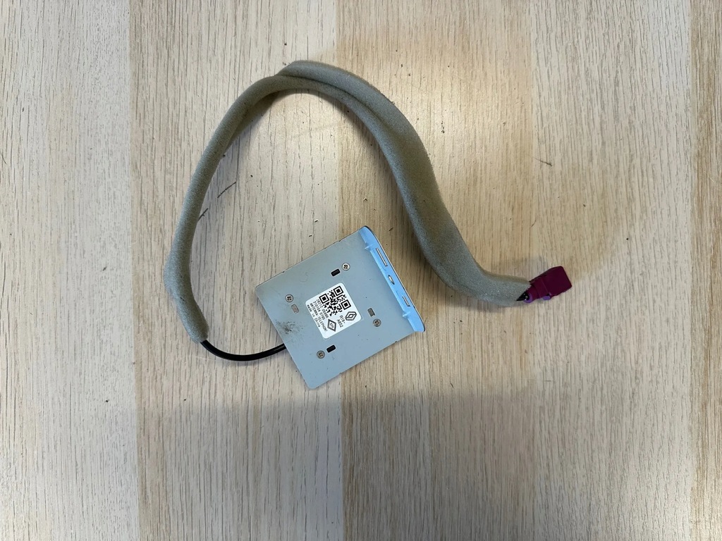 фото №1, Renault arkana модуль навігації gps 282120588r