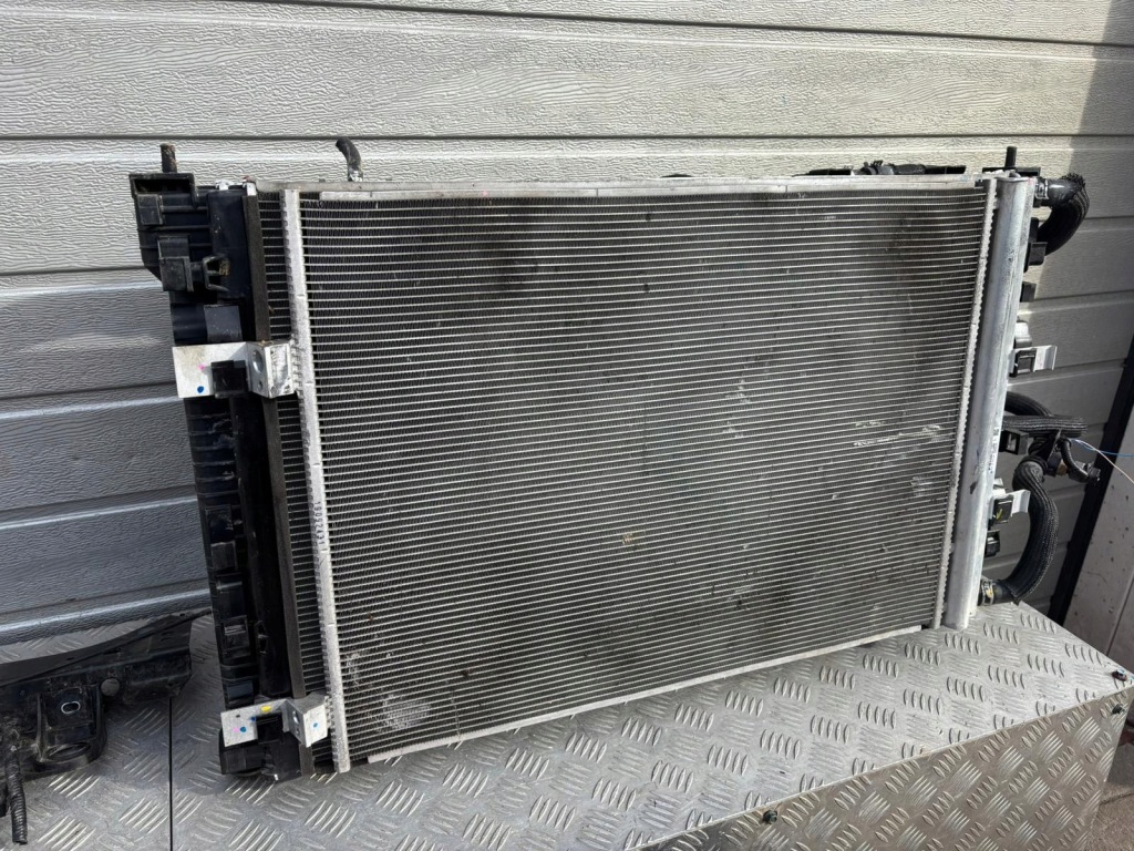 Nissan xtrail t33 x-trail ремінь перед радіатор балка радар 1.5 vc Зі Шроту