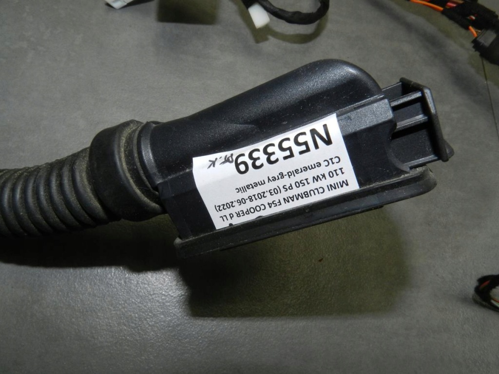 фото №2, Mini clubman f54 жгут крышки правая задняя