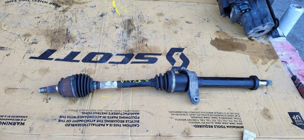 Купити Привідний вал права mini cooper r56 1,6 vti 7589768 механічна коробка передач