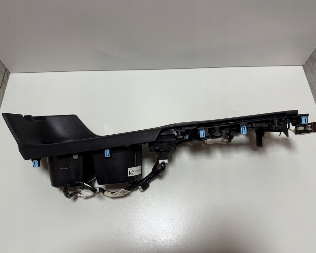 фото №8, Subaru xv ii crosstrek 17-24 usa накладка тунель середнього