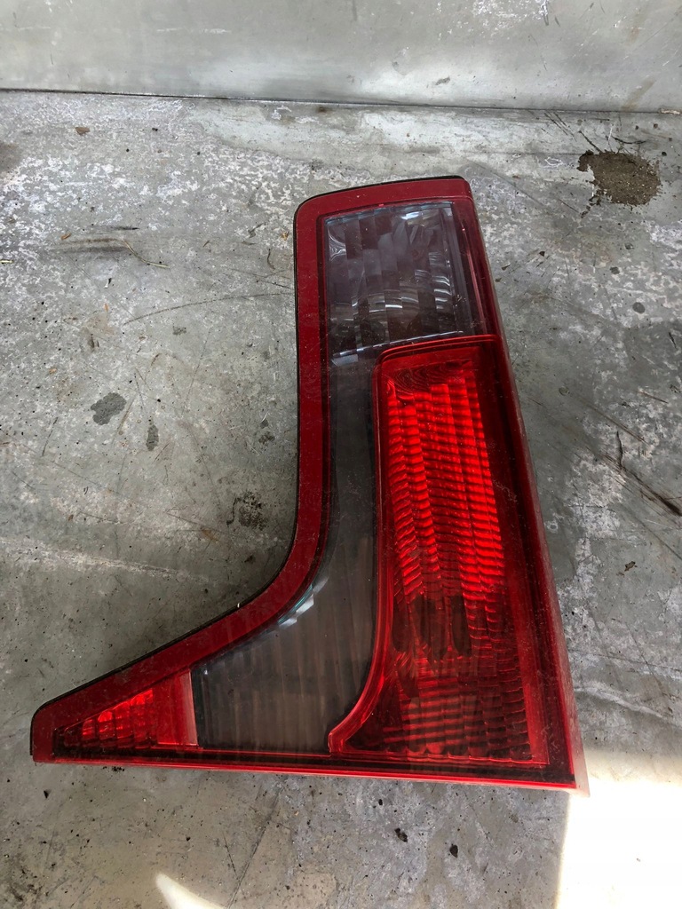 фото №1, Лампа кришки c5 ii sedan правий задня кришка багажника